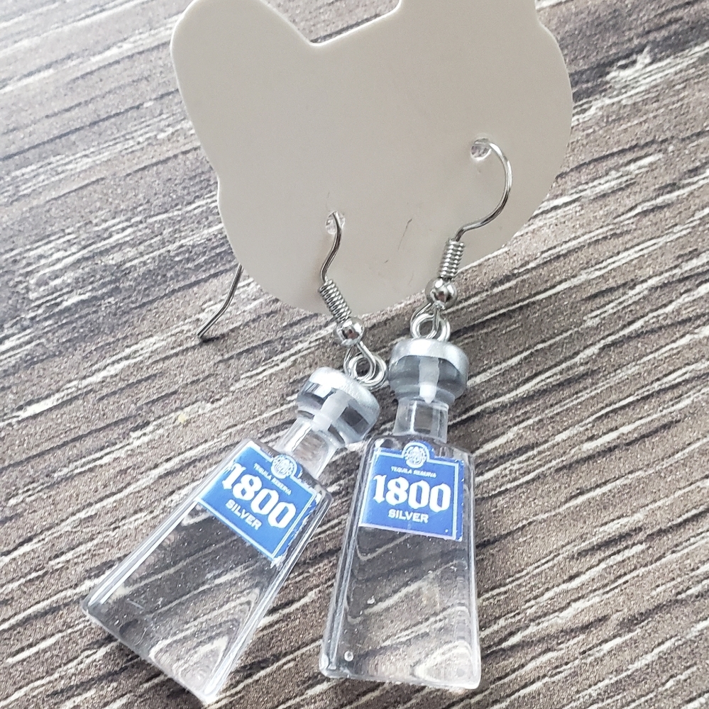 Adult 1800 earrings